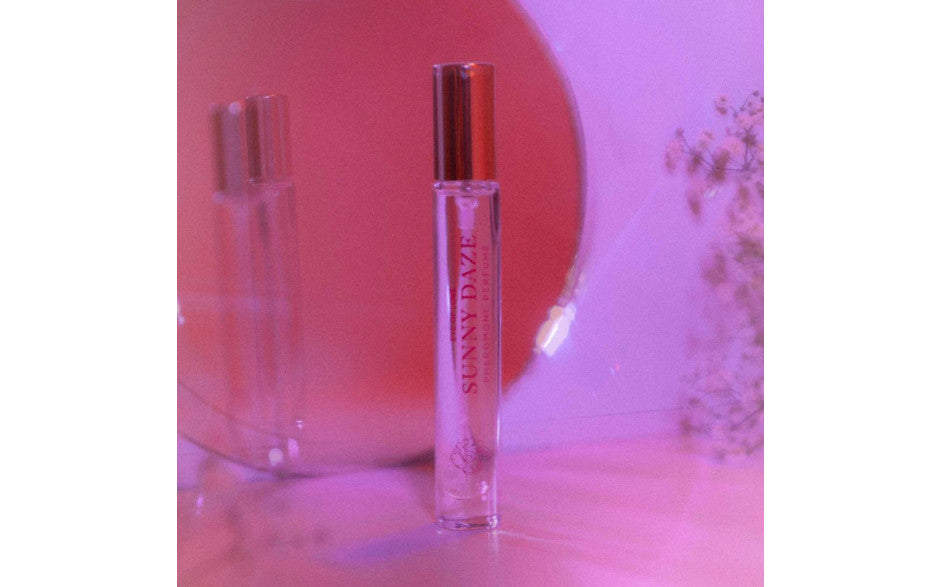 Eye Of Love Love In Bloom Sunny Daze Pheromone Perfume - 10ml - Floral & Citrus Scented Pheromone Parfum for Women to attract Men - 10 ml Spray - Just for you desires